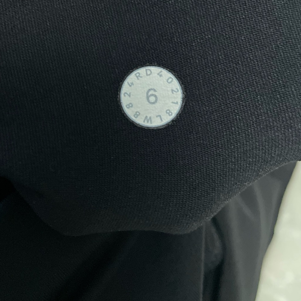 Lululemon Play off the Pleats Mid-Rise Skirt - Picture 14 of 14